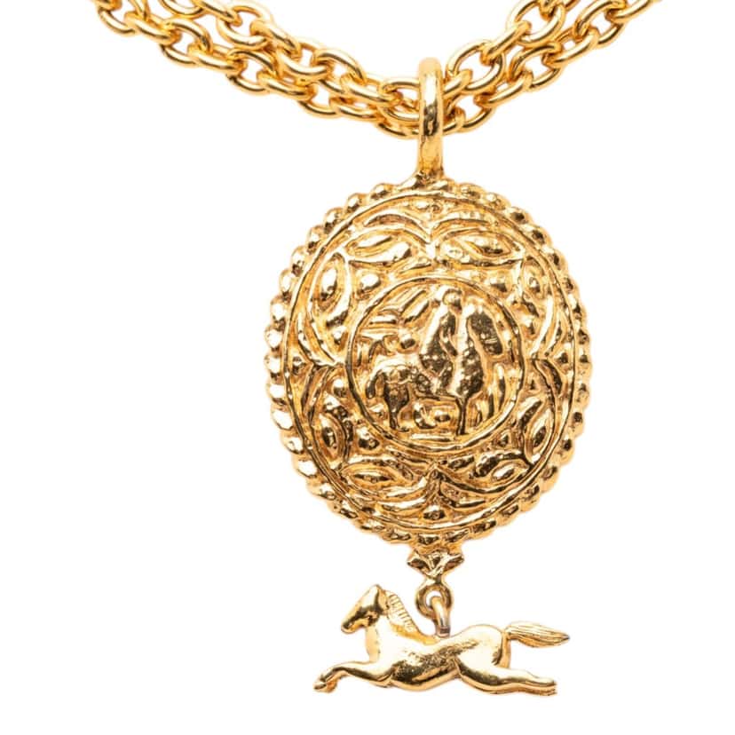 Chanel Gold Plated Double Chain Horse Medallion Pendant Necklace Gold Metal Very good condition - Back View