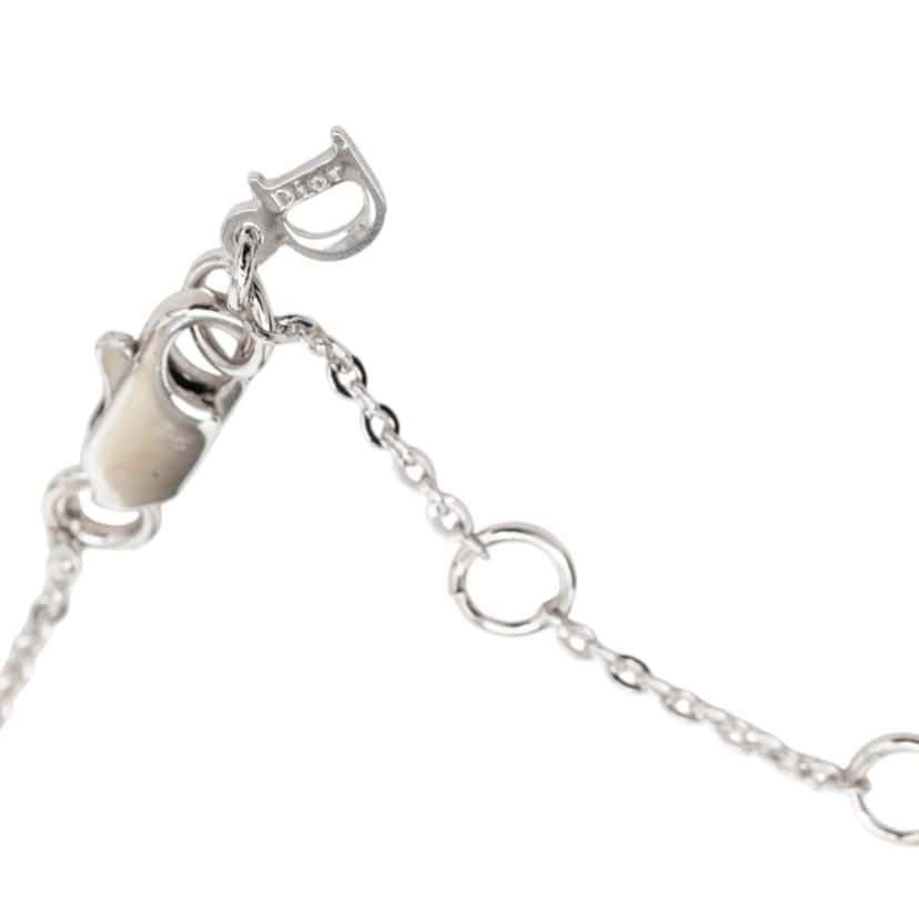 Dior Brass Button Pendant Necklace Silver Metal Very good condition - Model View