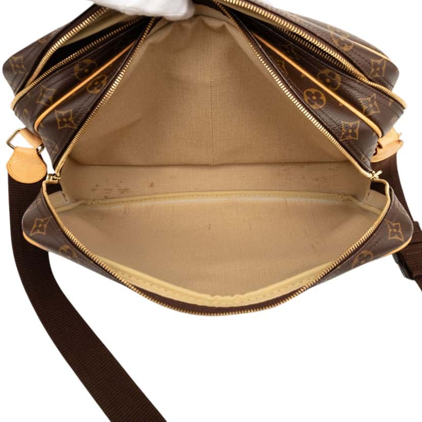 Louis Vuitton Monogram Reporter GM Brown Very good condition - Model View