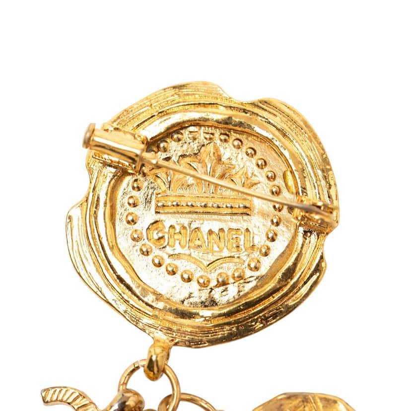 Chanel CC Gold Plated Coin Charm Brooch Gold Metal Very good condition - Inside View