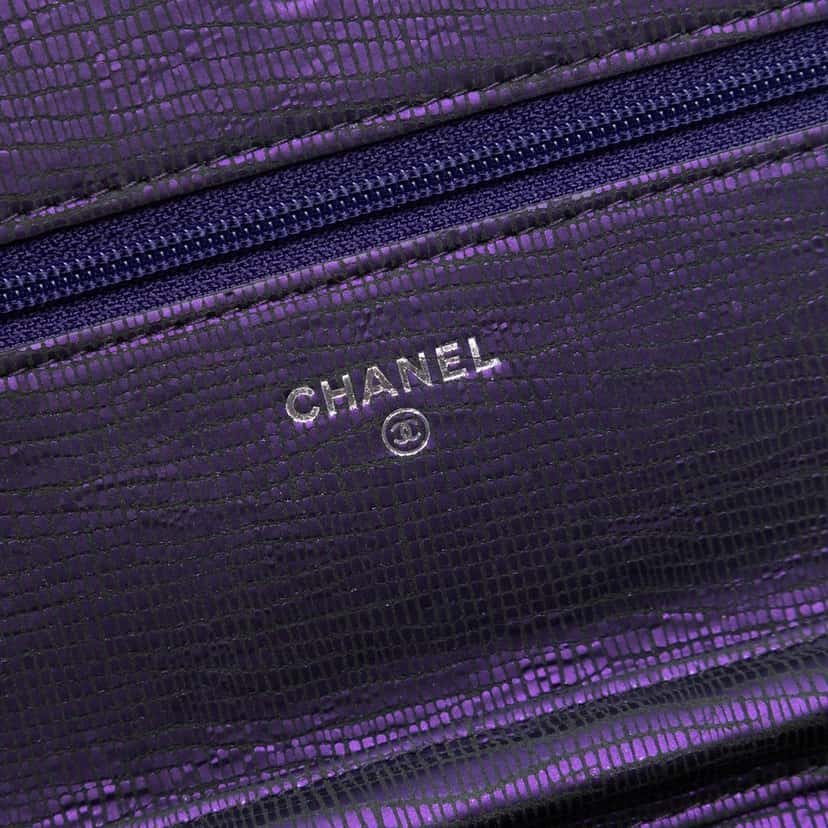 Chanel CC Metallic Crackling Lizard Printed Leather Wallet on Chain Purple Leather Very good condition - Box View