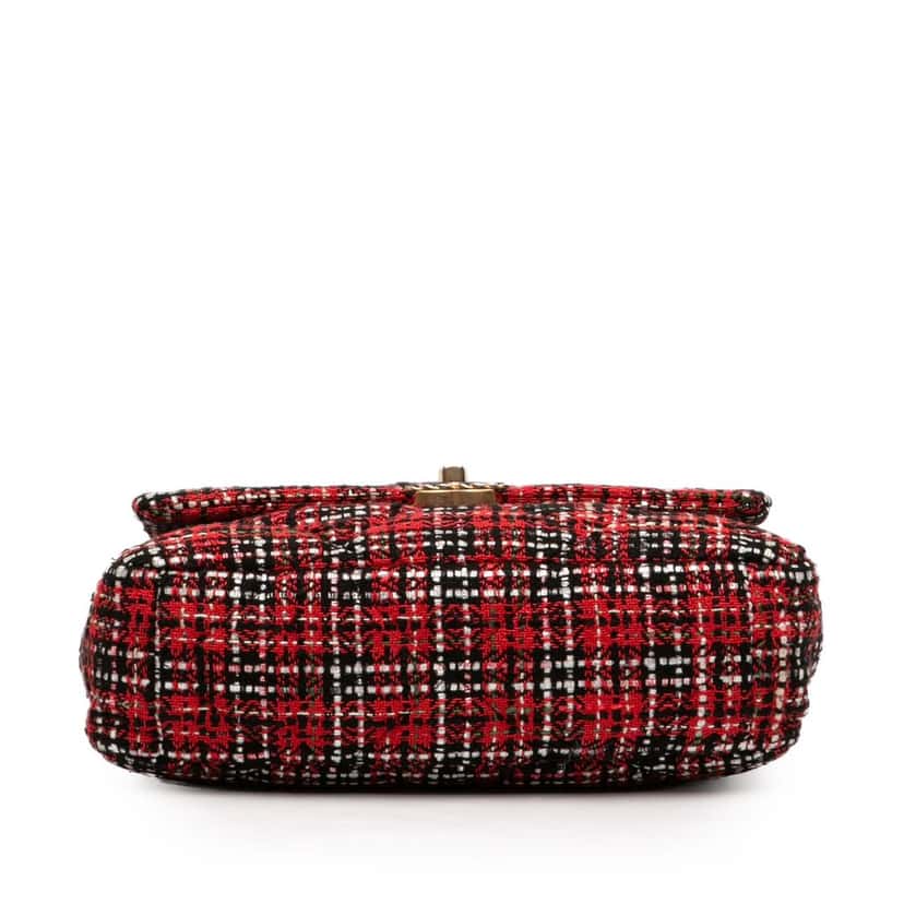 Chanel Large Tweed 19 Flap Red Very good condition - Inside View