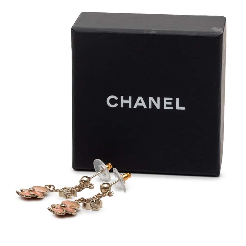 Chanel Gold Plated Enamel CC and Flower Drop Push Back Earrings Gold Metal Very good condition - Model View