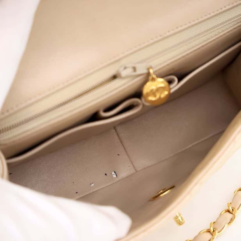 Chanel Small Square Quilted Lambskin Flap Beige Leather Very good condition - Box View