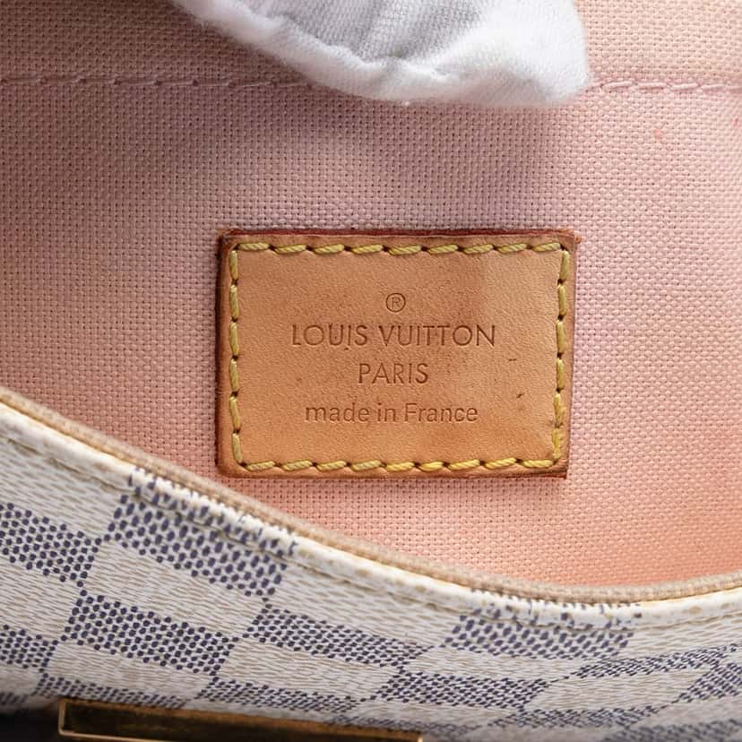 Louis Vuitton Damier Azur Croisette White Very good condition - Box View