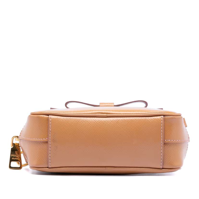 Prada Saffiano Vernice Bow Camera Bag Brown Leather Very good condition - Inside View
