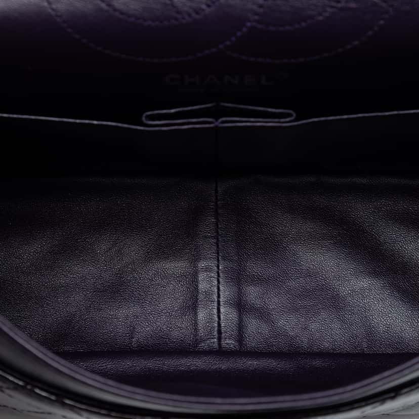 Chanel Quilted Patent Reissue 2.55 Double Flap 226 Purple Leather Very good condition - Model View