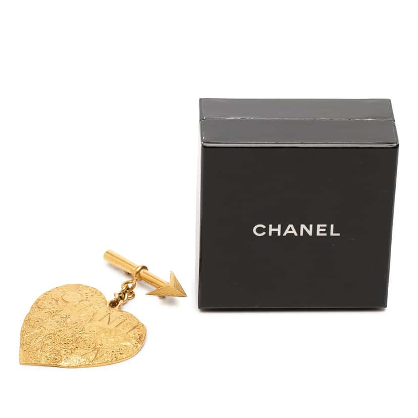 Chanel Gold Plated Cambon Paris Arrow Heart Swing Brooch Gold Metal Very good condition - Model View