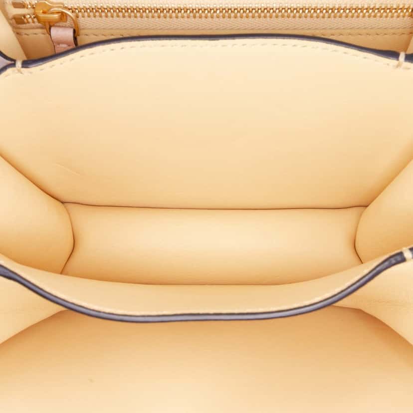 Celine Small Liege Calfskin Classic Box Pink Leather Very good condition - Model View