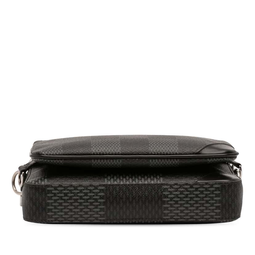 Louis Vuitton Damier Graphite 3D Trio Messenger Bag Black Good condition - Inside View