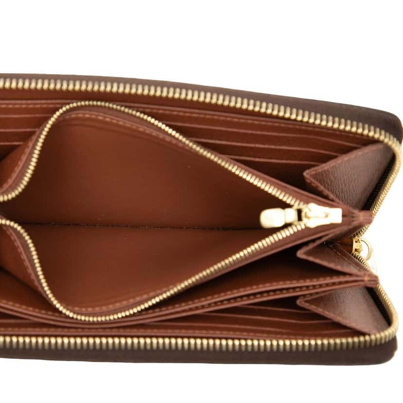 Louis Vuitton Monogram Zippy Long Wallet Brown Very good condition - Model View