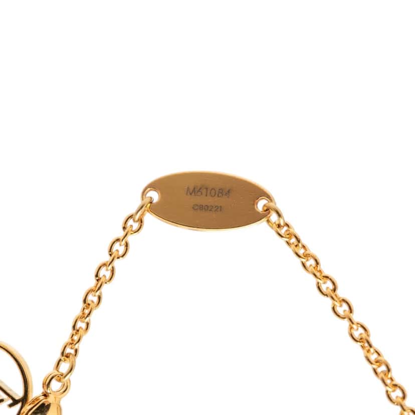 Louis Vuitton Gold Plated Essential V Bracelet Gold Metal Very good condition - Model View