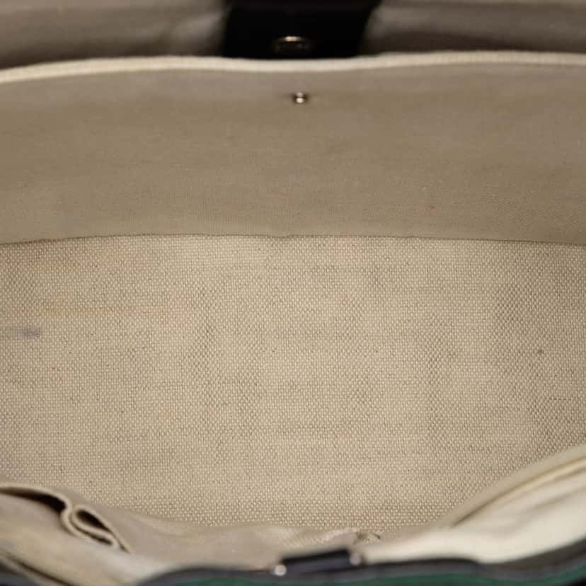Gucci Calfskin Web Tote Black Leather Very good condition - Model View