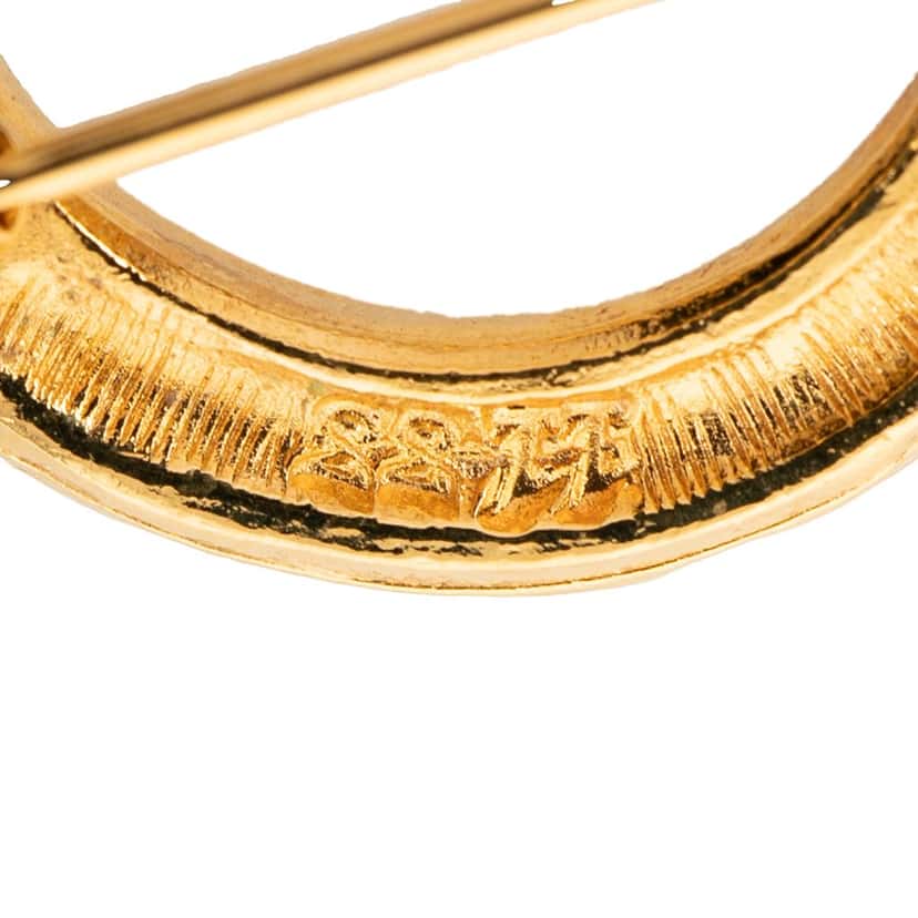 Chanel Gold Plated Rue Cambon Tag Brooch Gold Metal Very good condition - Inside View