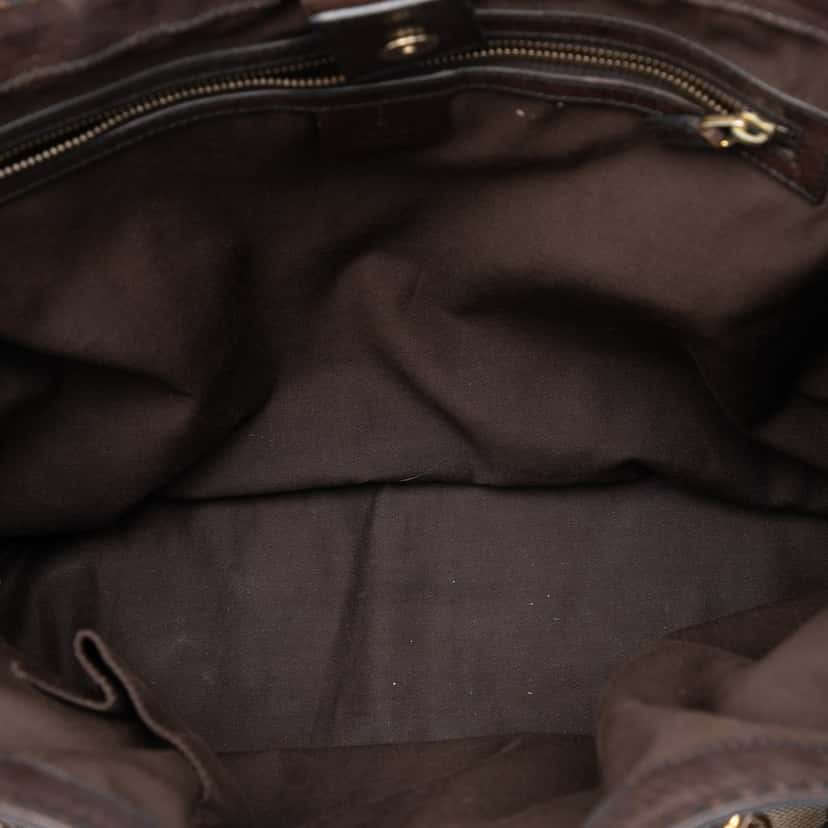 Gucci GG Canvas Jockey Shoulder Bag Beige Very good condition - Model View