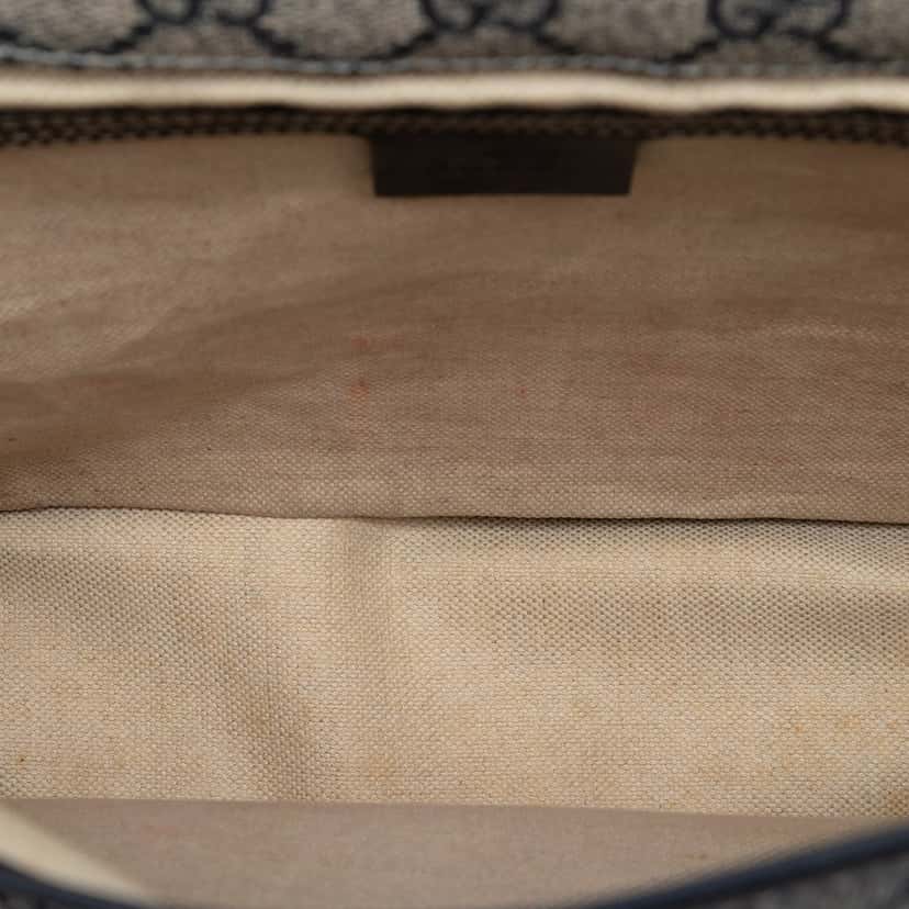 Gucci GG Supreme Crossbody Beige Very good condition - Model View