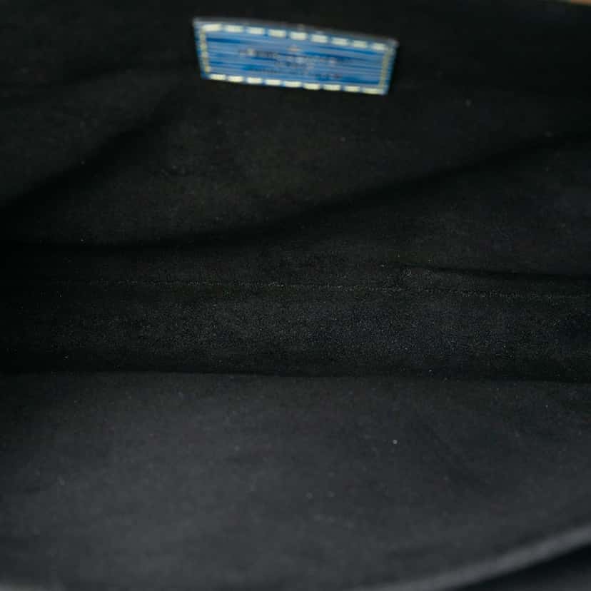 Louis Vuitton Epi Denim and Reverse Monogram Pochette Metis Blue Leather Very good condition - Model View