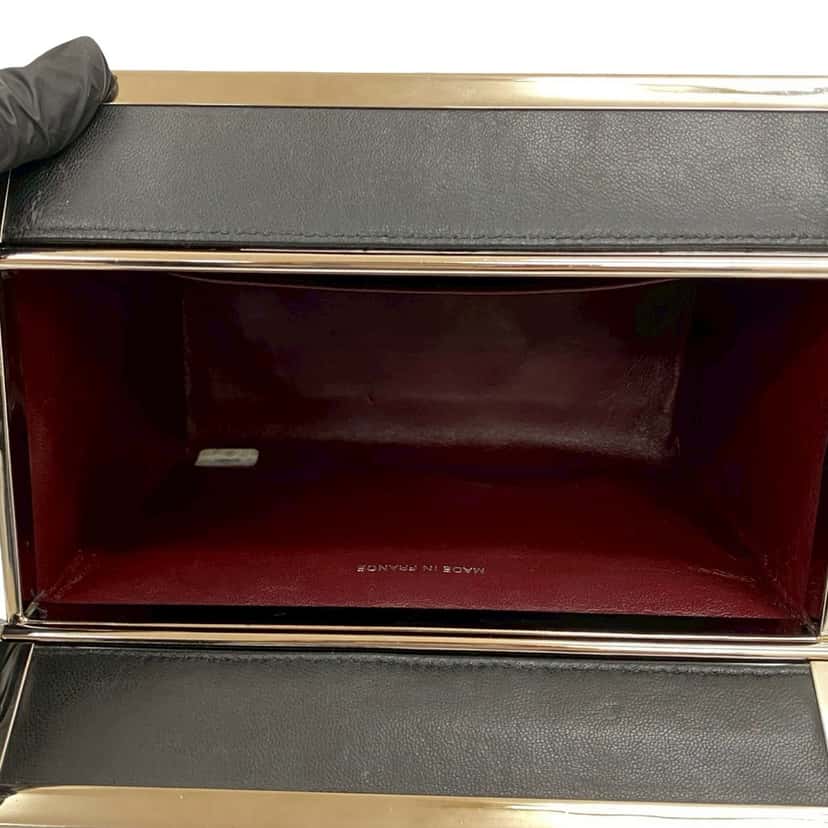 Chanel Quilted Lambskin Box Vanity Bag Black Leather Very good condition - Inside View