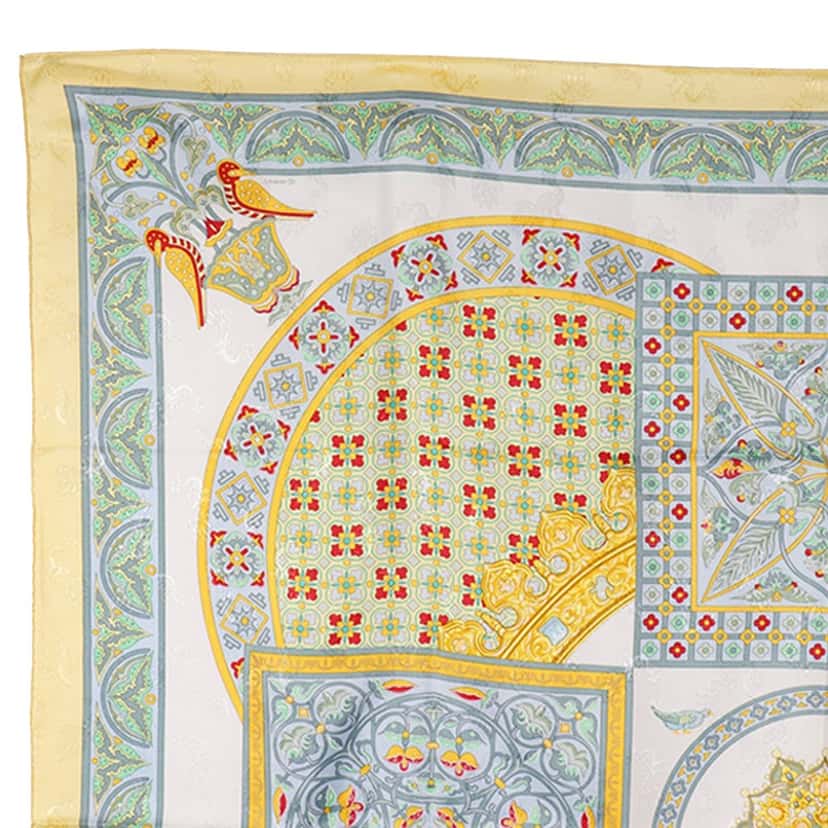 Hermès Ciels Byzantins Silk Scarf 90 Yellow Very good condition - Model View