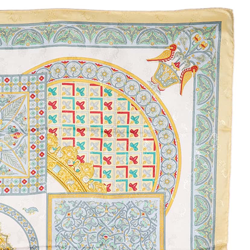 Hermès Ciels Byzantins Silk Scarf 90 Yellow Very good condition - Box View