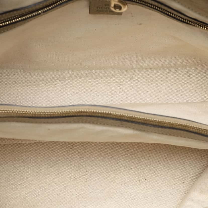 Gucci Medium GG Canvas Bella Tote Beige Very good condition - Model View