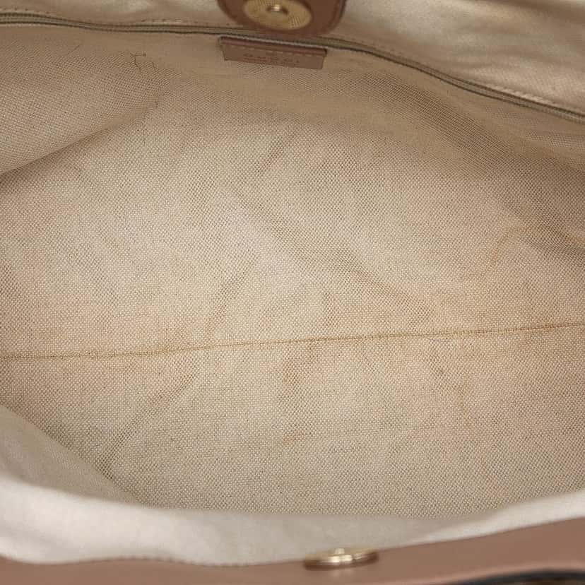 Gucci Medium Diamante Canvas Sukey Tote Beige Very good condition - Model View