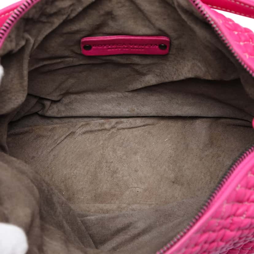 Bottega Veneta Quilted Nappa Bubble Shoulder Bag Pink Leather Very good condition - Model View