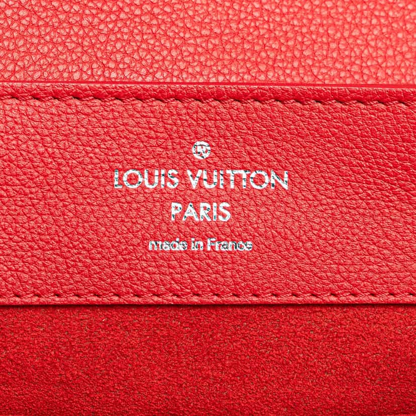 Louis Vuitton Taurillon Lockme Backpack Red Leather Very good condition - Box View
