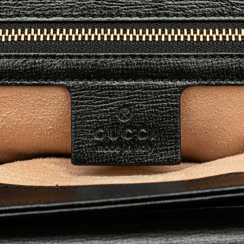 Gucci Small Leather Marina Chain Shoulder Bag Black Leather Very good condition - Box View
