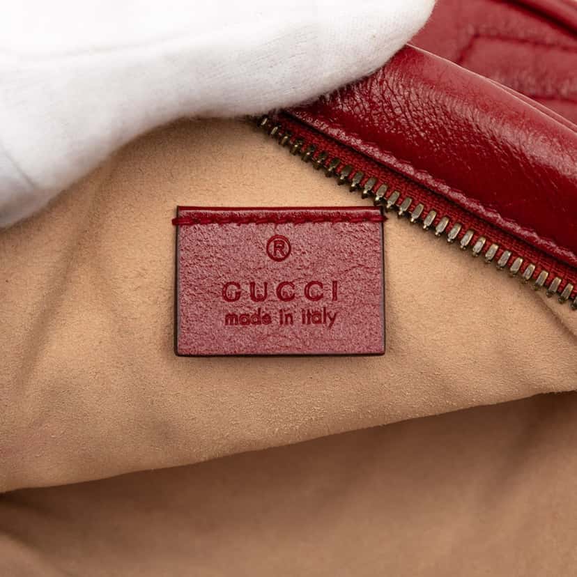 Gucci Mini GG Marmont Matelasse Leather Round Crossbody Red Leather Very good condition - Box View