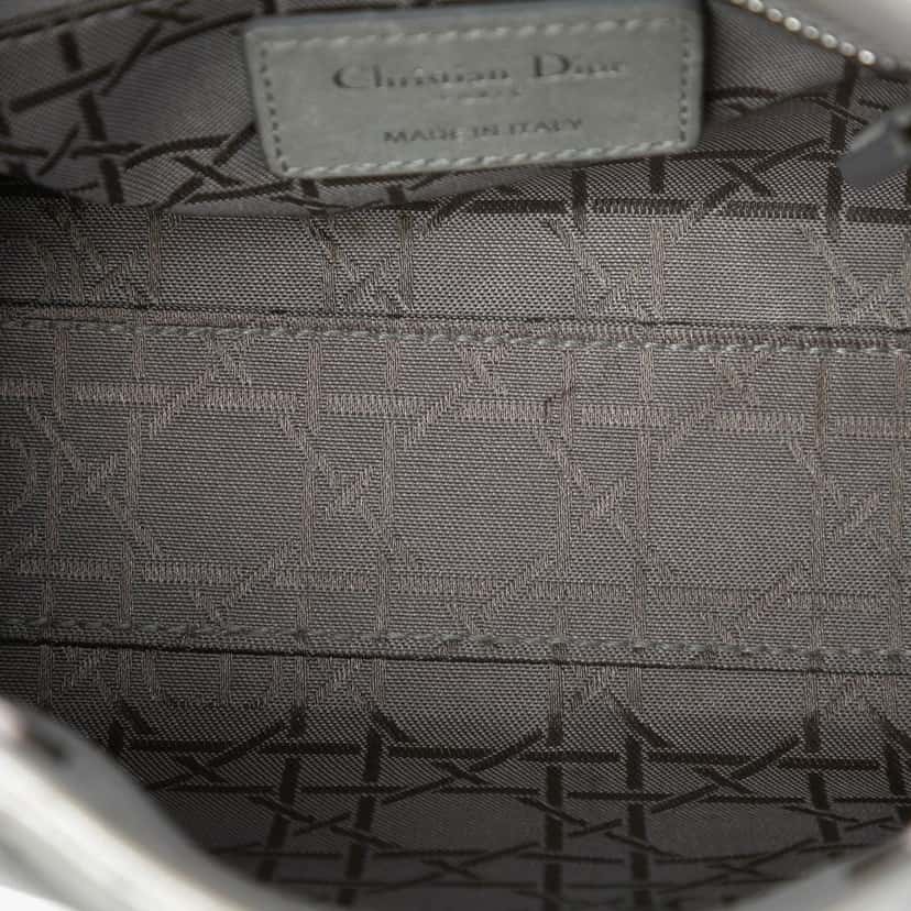 Dior Mini Iridescent Lambskin Cannage Lady Dior Silver Leather Very good condition - Model View