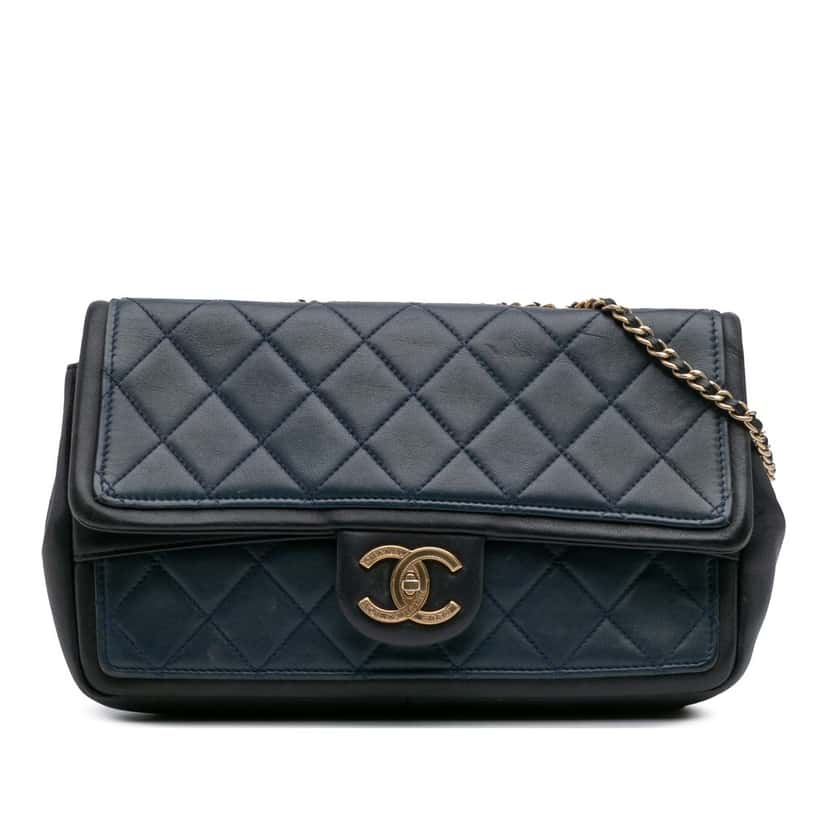 Chanel Medium Bicolor Calfskin Graphic Flap Blue Leather Very good condition - Front View
