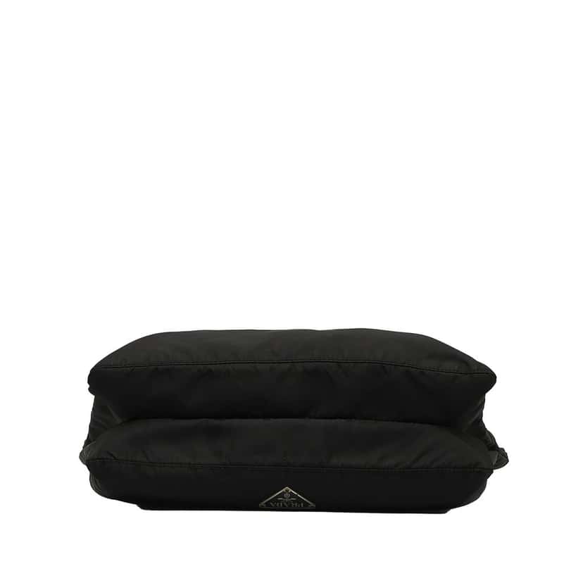 Prada Tessuto Messenger Bag Black Very good condition - Model View