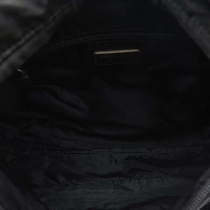 Prada Tessuto Messenger Bag Black Very good condition - Box View