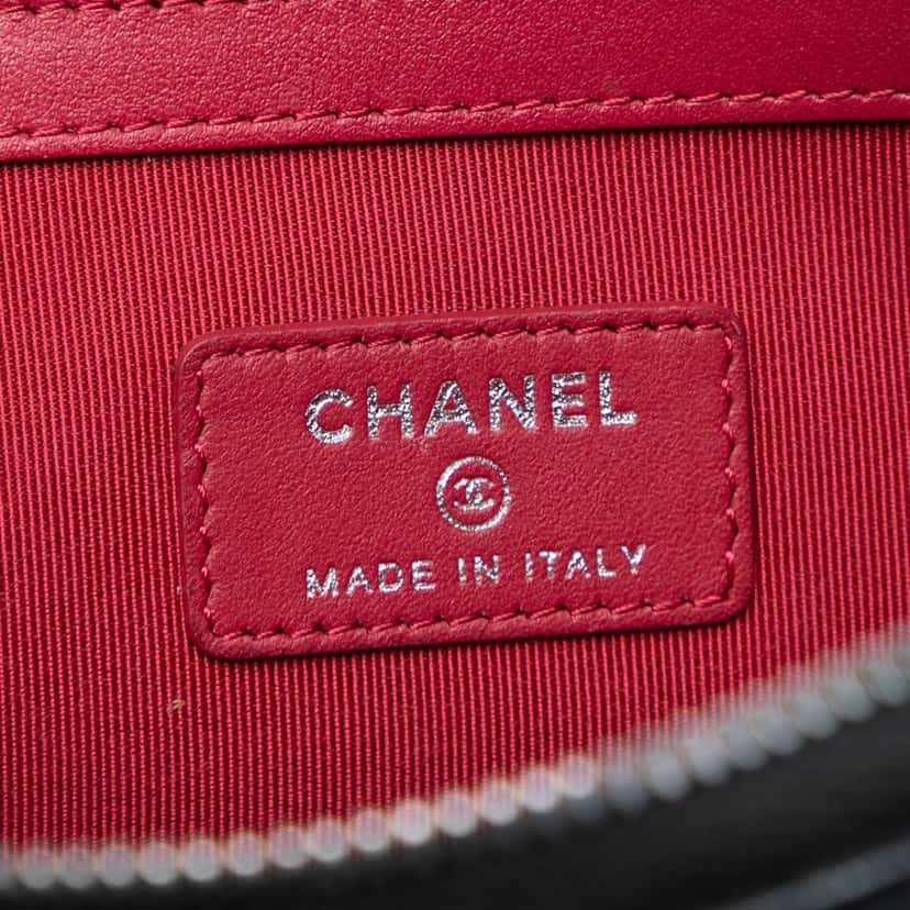 Chanel Medium Aged Calfskin Gabrielle O Case Clutch Blue Leather Very good condition - Box View