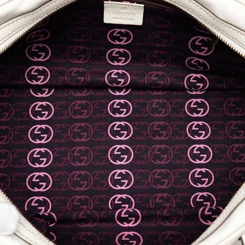 Gucci Leather Princy Shoulder Bag White Leather Very good condition - Model View