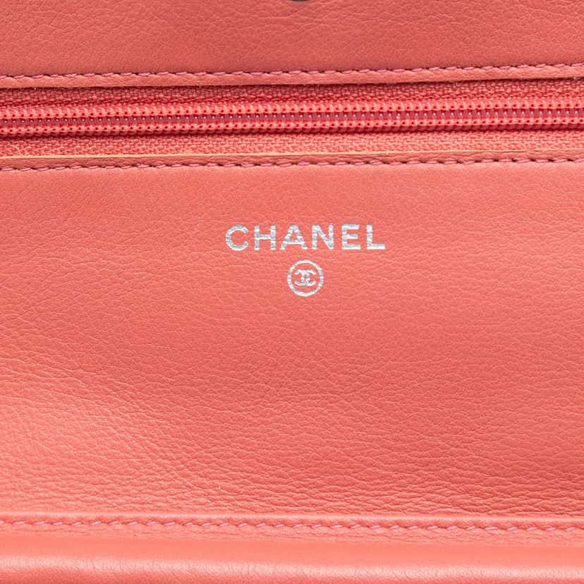 Chanel CC Quilted Patent Brilliant Wallet On Chain Orange Leather Very good condition - Box View
