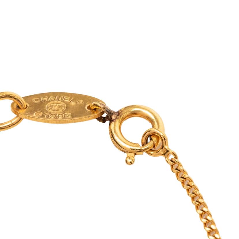 Chanel CC Gold Plated Strass Chain Bracelet Gold Metal Very good condition - Model View