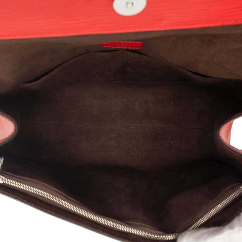 Louis Vuitton Epi Cluny MM Red Leather Very good condition - Model View