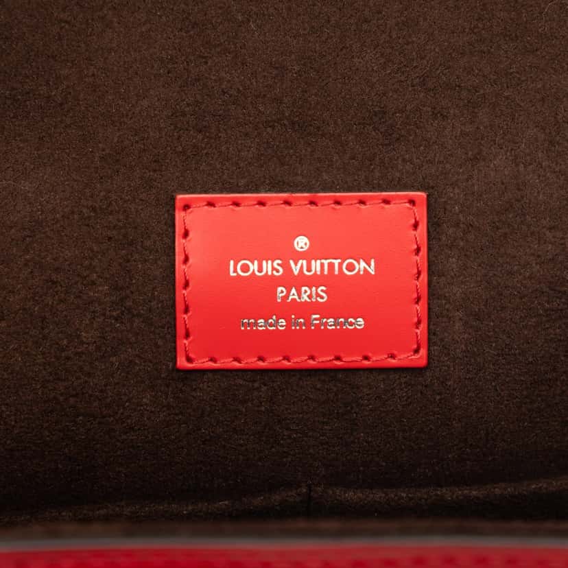 Louis Vuitton Epi Cluny MM Red Leather Very good condition - Box View