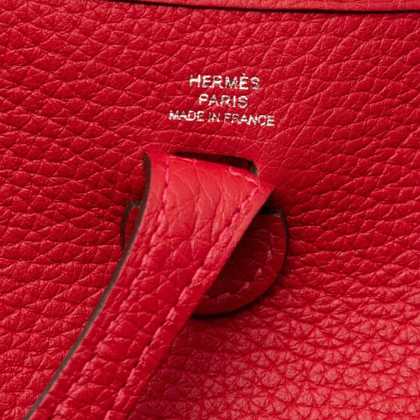 Hermès Clemence Evelyne I TPM Red Leather Very good condition - Box View