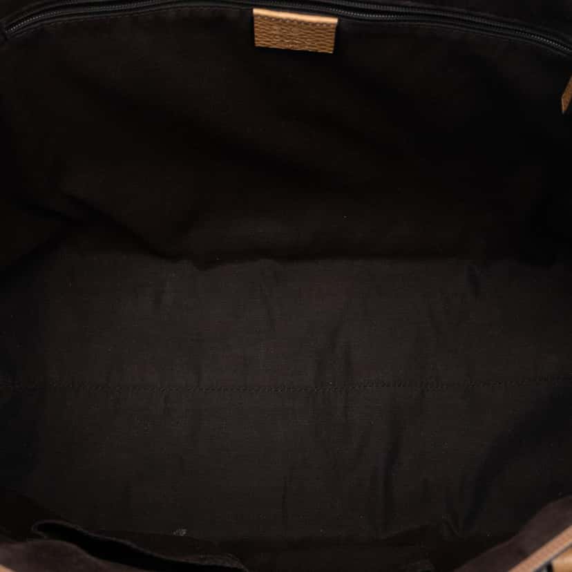 Gucci Leather GG Charm Satchel Brown Leather Very good condition - Model View