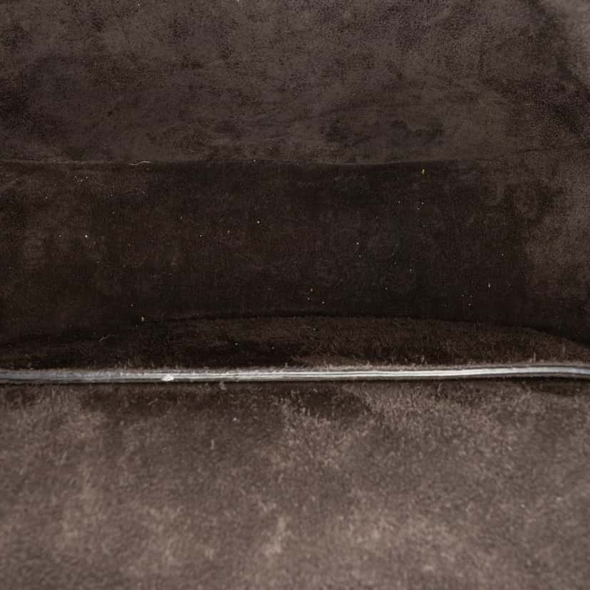 Celine Calfskin Cuir Triomphe Folco Crossbody Black Leather Very good condition - Model View