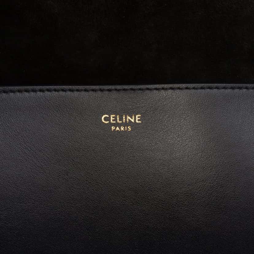 Celine Calfskin Cuir Triomphe Folco Crossbody Black Leather Very good condition - Box View