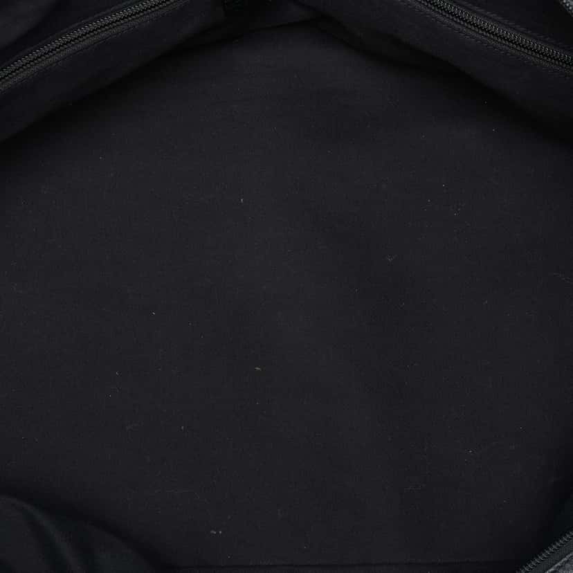 Gucci XL GG Nylon Travel Bag Black Very good condition - Model View