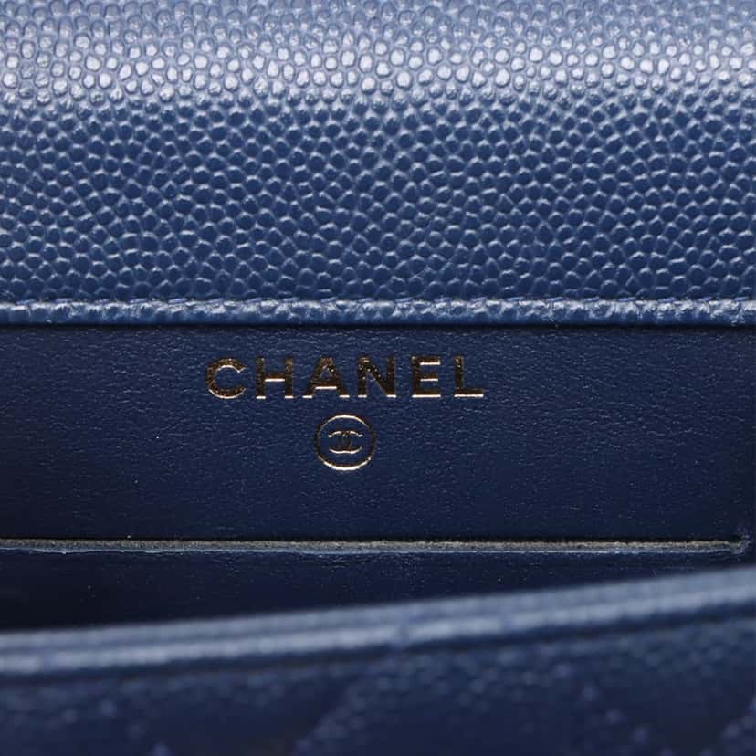 Chanel Quilted Caviar Golden Class Phone Holder Blue Leather Very good condition - Model View