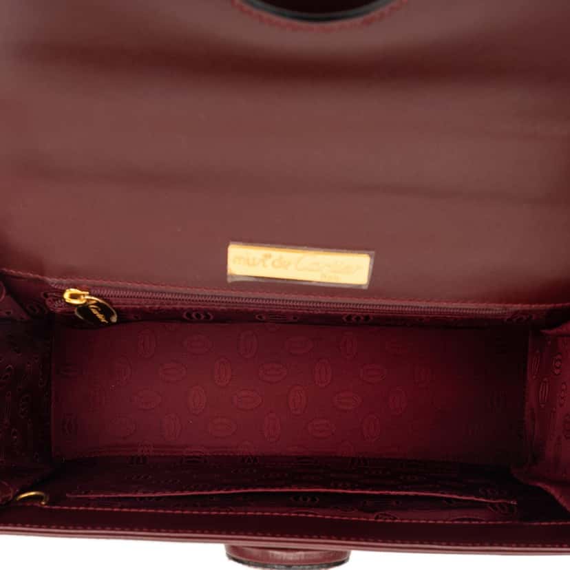 Cartier Leather Must de Cartier Turn Lock Handbag Red Leather Very good condition - Model View