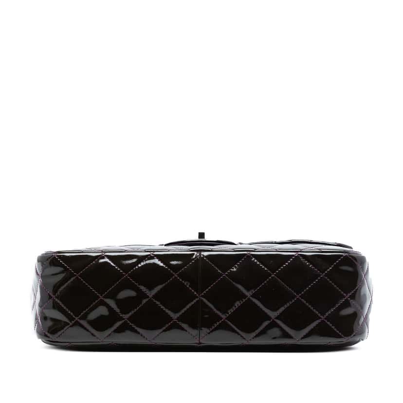 Chanel Jumbo Classic Patent Single Flap Purple Leather Very good condition - Inside View