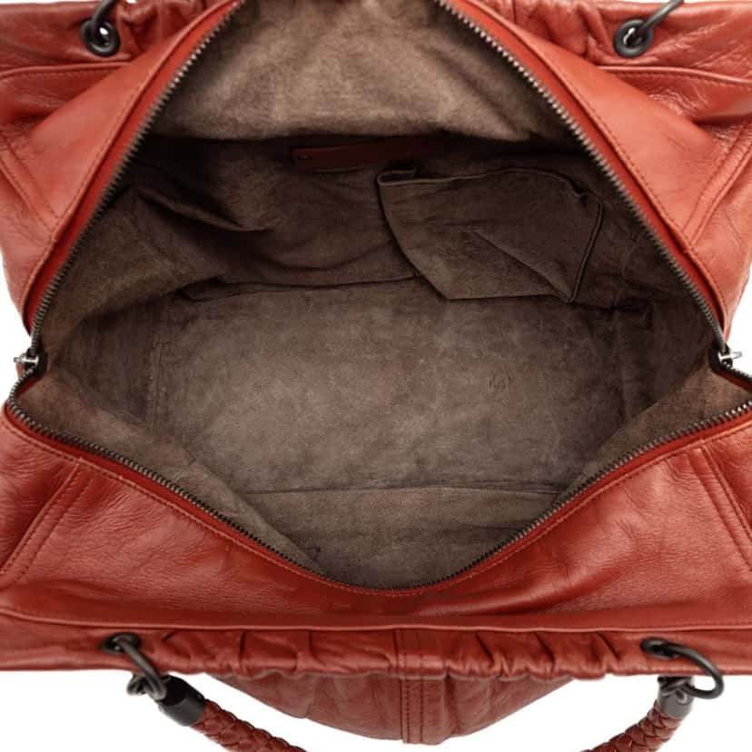 Bottega Veneta Leather Tote Red Leather Very good condition - Model View