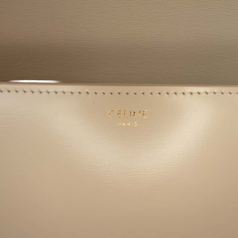 Celine Classique Shiny Calfskin Triomphe Crossbody Beige Leather Very good condition - Box View
